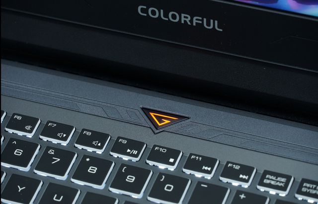 取舍有度高性价比 七彩虹隐星G15 隐姬游戏本首发测评(图7)